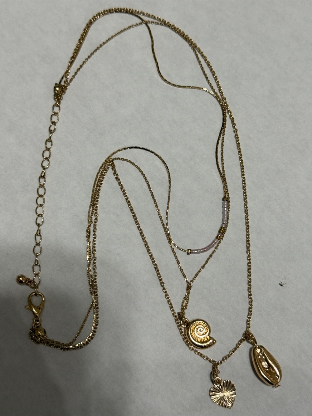 Gold Plated Layered Seashells and Heart Pendant Necklace Set from Anthropologie🔥 - Picture 16 of 16